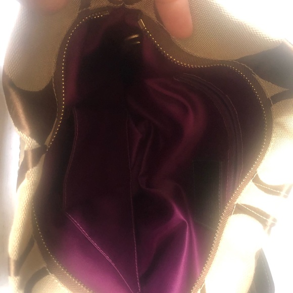 COACH Carley Hobo Bag - Picture 8 of 9